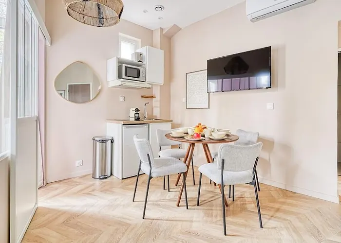 Appartement Proche Parc Monceau #Arcdetriomphe