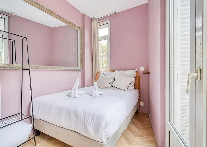 Appartement Proche Parc Monceau #Arcdetriomphe